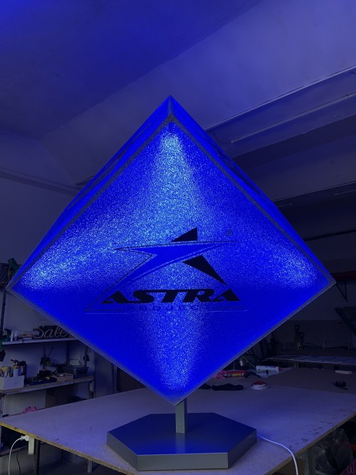 Световой куб для компании "ASTRA project"