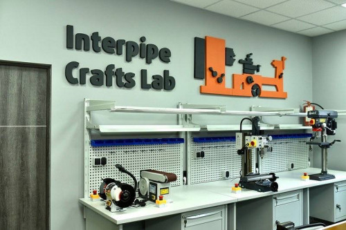 Оформление стен кабинет трудов для школы 39